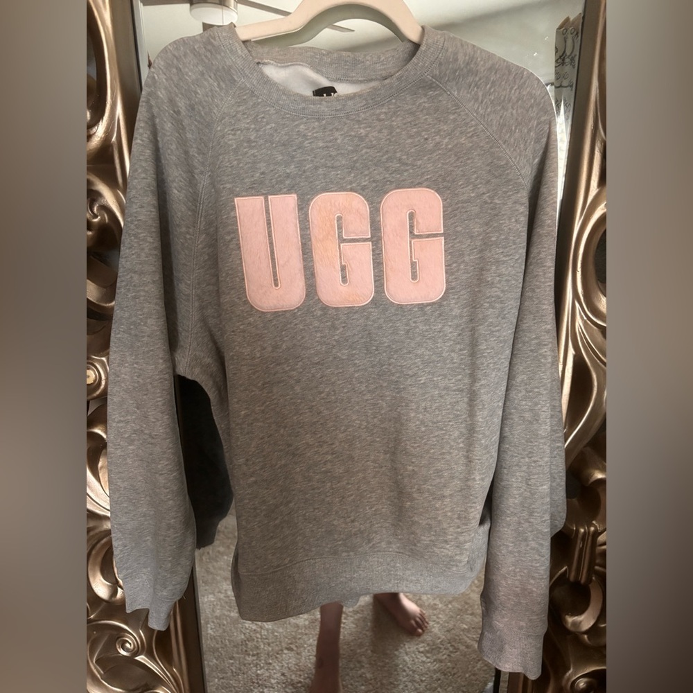 UGG Heather Gray Sweatshirt with Soft Pink Logo